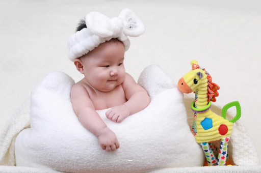 遵义宝宝几个月翻身